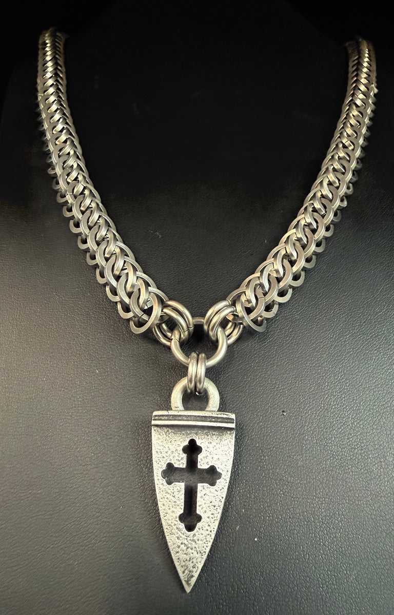 Crusaders cross chainmail necklace – Dark Hammer Chainmail