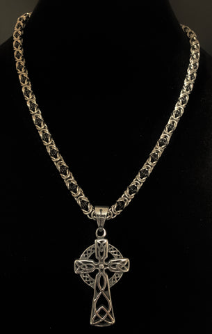 Celtic cross chainmail necklace